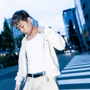 Only One For Me (feat. Skaai) - AIRIE, Skaai カバー画像
